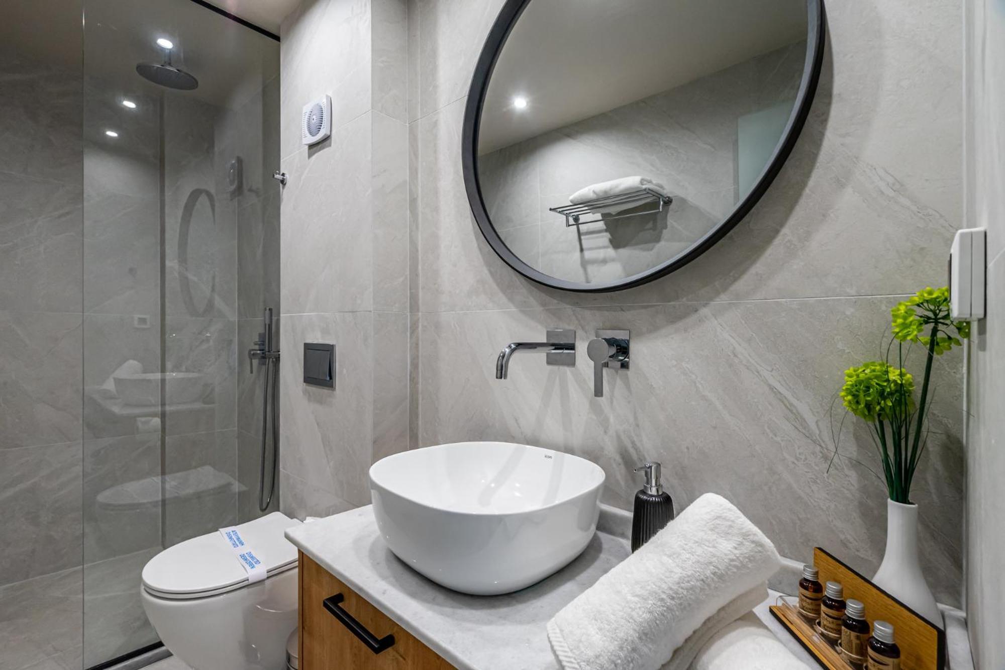 Pathos SeaSide Suites Faliraki Habitación foto